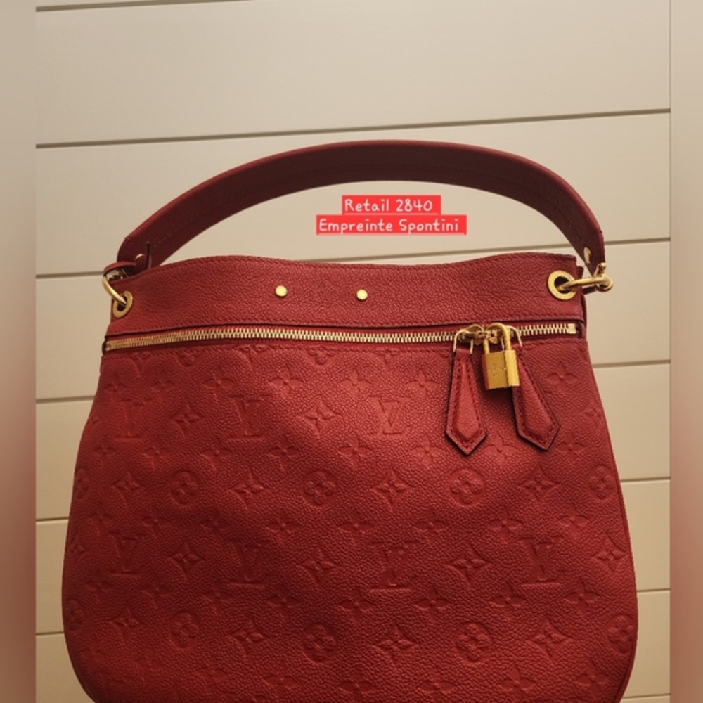 Pre-Loved Buyer's Giveaway